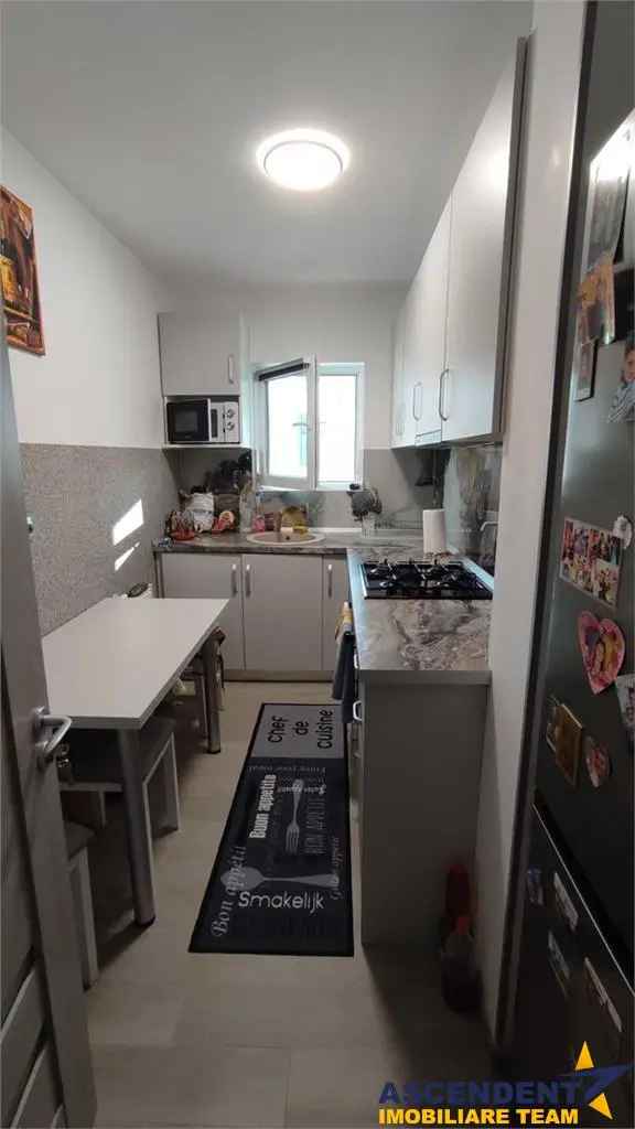 Cumparare apartamente 3 camere Sacele mobilat utilat zona linistita