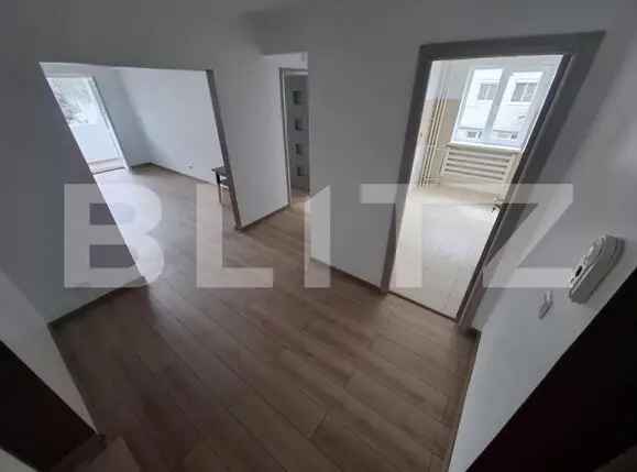 Apartament 2 camere decomandate, zona CENTRALA