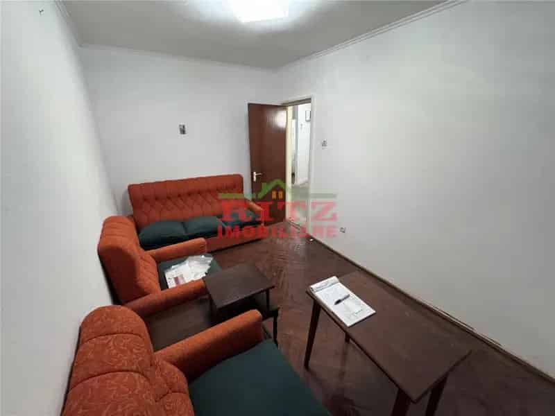 Apartament 4 camere Slatina zona centrala