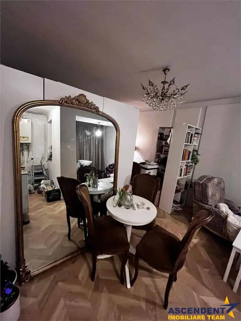 Garsoniera Studio 30mp Brasov Parter Renovata