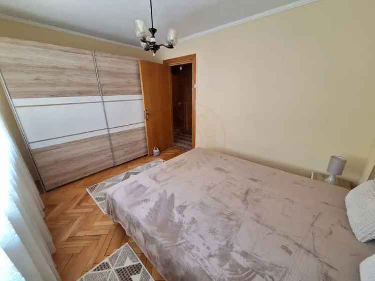 Apartament de vanzare 4 camere Exercitiu Etaj 2 mobilat utilat