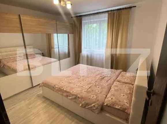 Apartament 3 camere, decomandat, 2 bai, 72mp