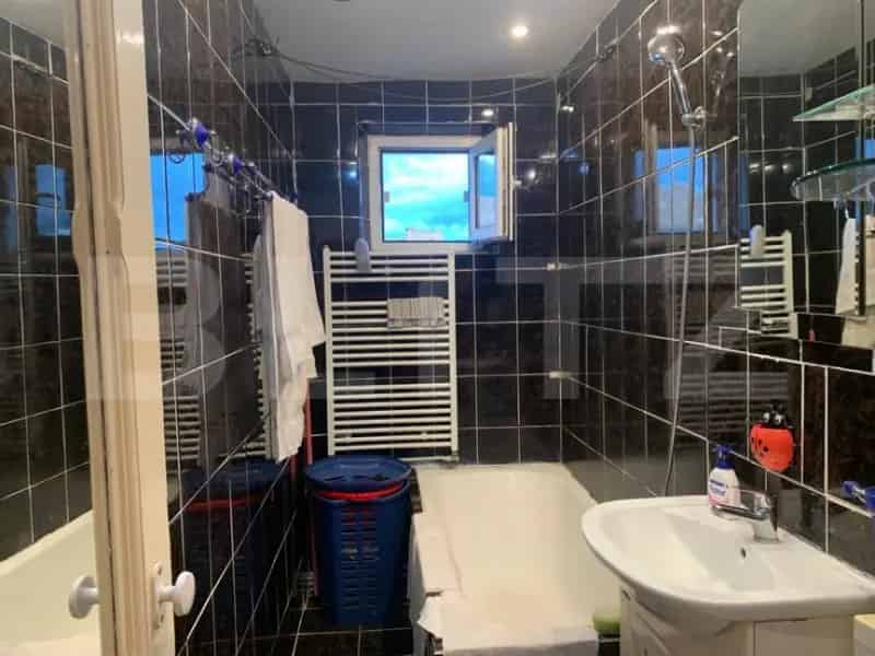 Apartament 2 camere Calea Moldovei 48mp