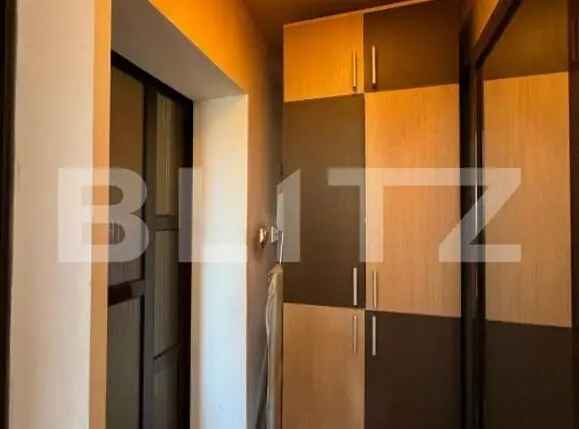 Apartament 2 camere, semidecomandat, zona Grivitei