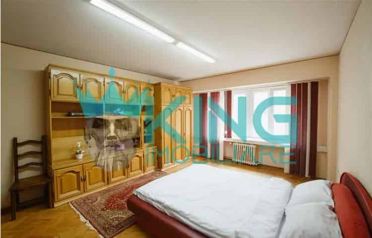 Apartament 4 Camere Central Oradea