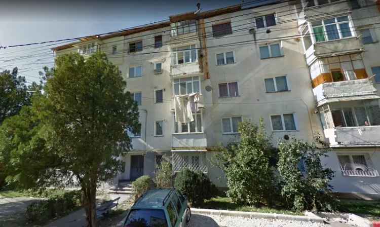 Apartament 2 camere de vânzare în Campulung jud Arges