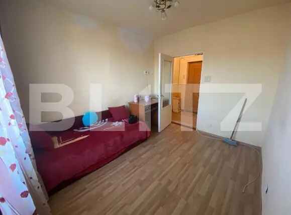 Apartament cu 4 camere, 80mp, zona Central