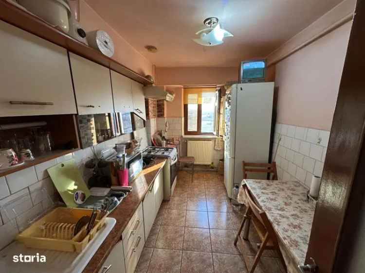 Vânzare apartament 3 camere mobilat utilat în Dogan