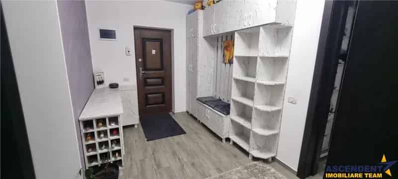 Apartament 2 camere Brasov Sanpetru