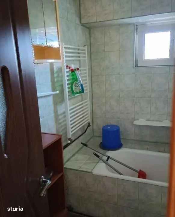 Vanzare apartament 3 camere Pacurari Iasi cu centrala termica