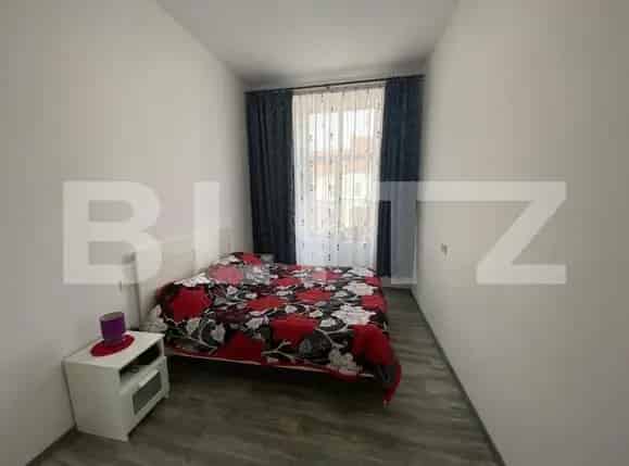 Apartament 3 camere Piata Unirii 74 mp Decomandat Mobilat