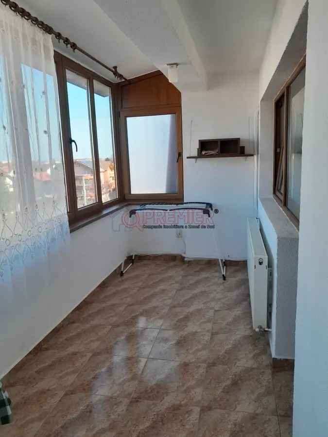 Vanzare apartament 2 camere mobilat Oltenitei cu loc de parcare