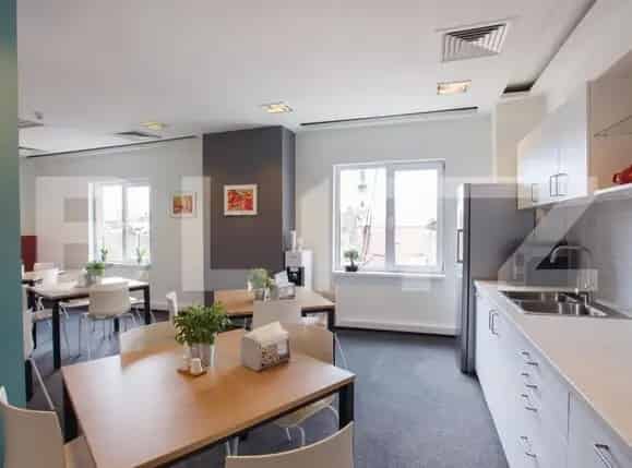Imobil Ultracentral 1450mp Birouri Medical Apart Hotel