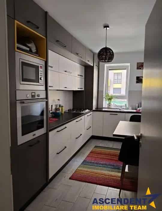 Prima inchiriere Apartament Nou Brasov Avantgarden