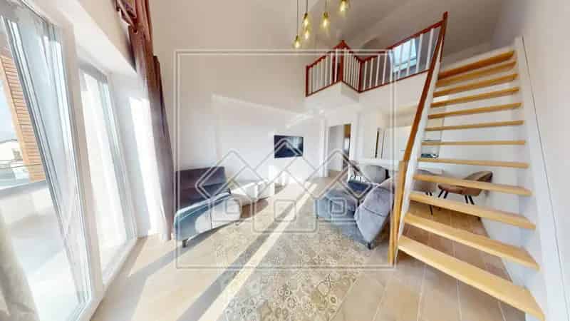 Penthouse de inchiriat Sibiu 131mp 5 camere 3 bai