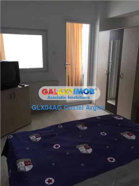Inchiriez apartamente 2 camere Crinului cu centrala proprie si aer conditionat
