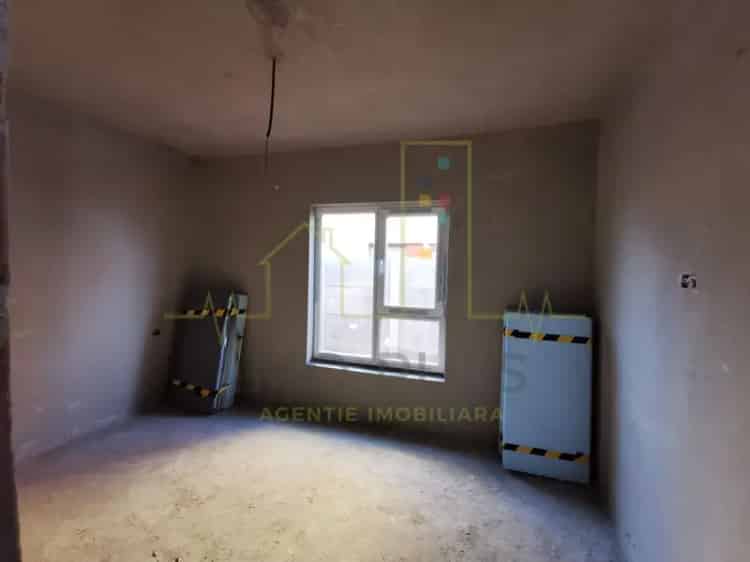 Mosnita Noua, duplex pe parter, modern, finisaje premium