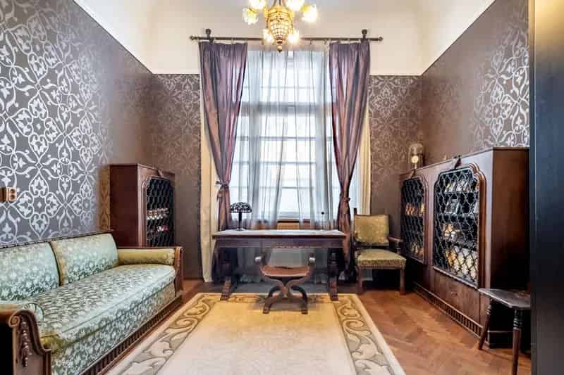 Vila Individuala 10 Camere Piata Victoriei - Lux si Istorie