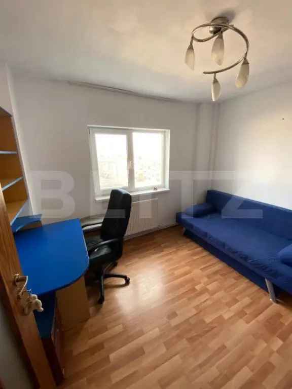 Apartament cu 3 Camere – Priveliște Panoramică, Bulevard