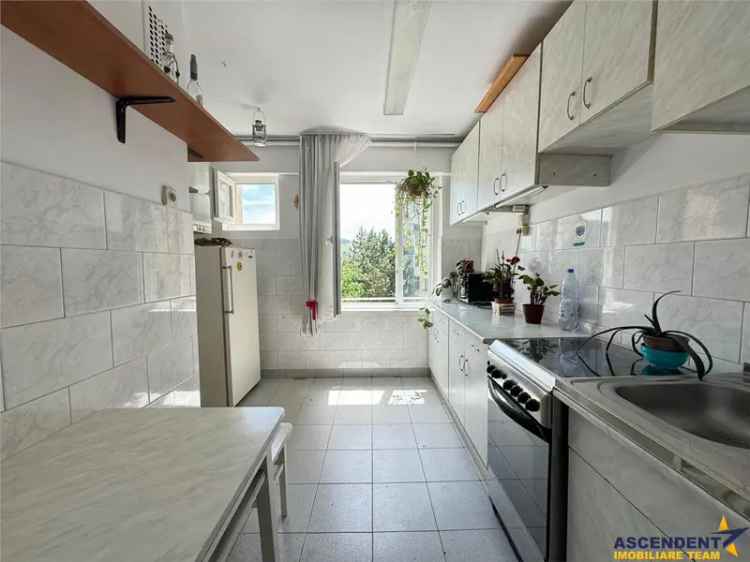 Decomandat, cu garaj de 16 mp, conditii apreciabile, zona Tudor, Targu Mures