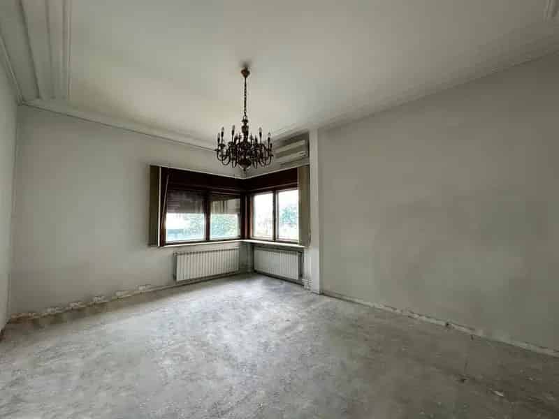 Vila Langa Arcul De Triumf 600 mp