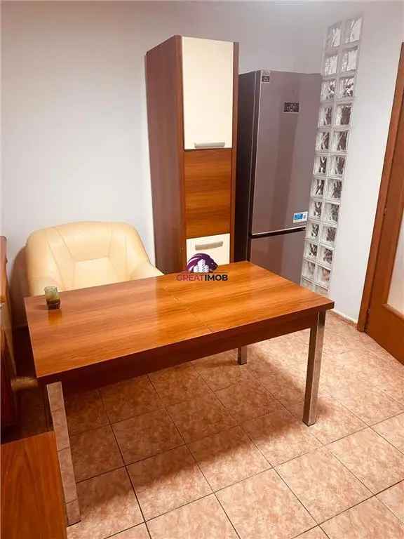 4 camere pentru muncitori/Angajati  Str. Foisorului(Vitan)