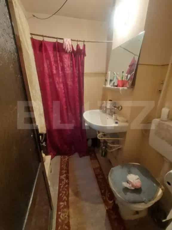 Apartament 2 camere Vest - 47 mp - Renovari