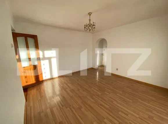 Apartament 2 camere, 40mp, zona Dumbrava Nord