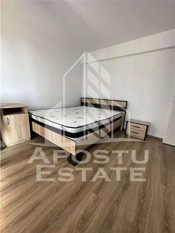 Apartament decomandat, 3 camere, zona Medicinei