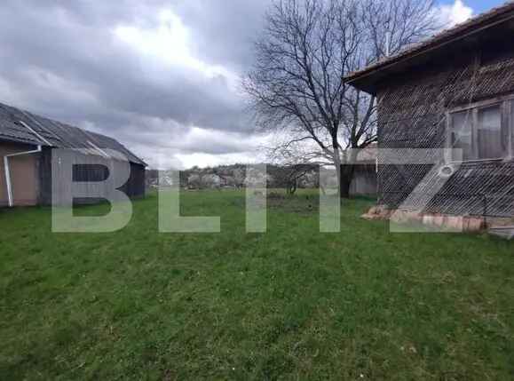 Casa 80mp,+teren 7500mp,intravilan,zona Valea Bargaului