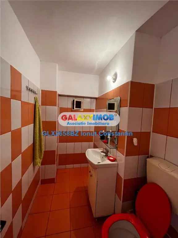 Vanzare apartament 4 camere Unirii Sud