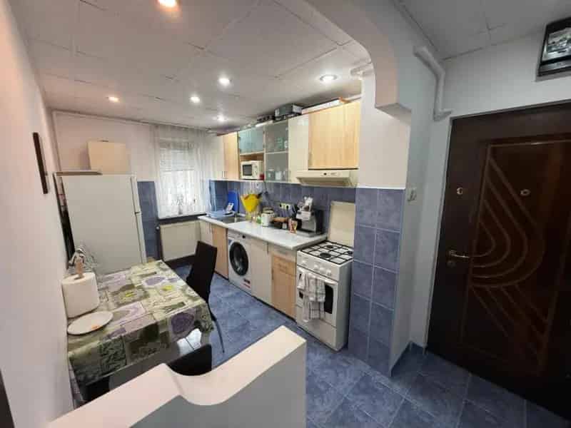 Apartament 2 Camere De Vanzare Vasile Aaron 42mp