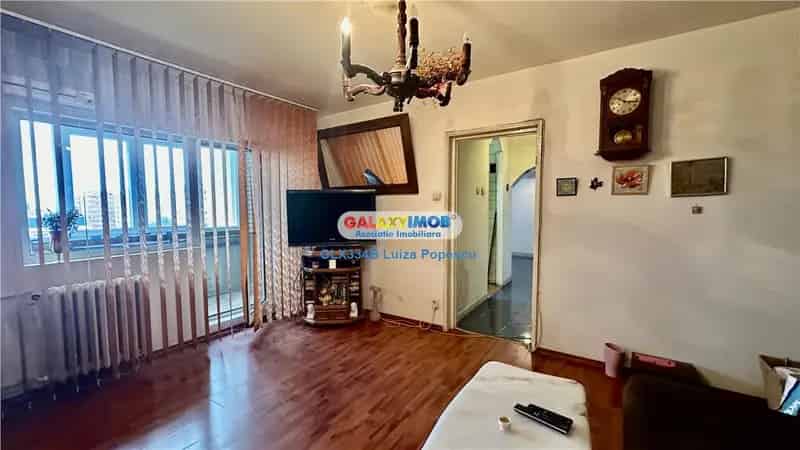 Apartament 4 Camere Teiul Doamnei - Vanzare