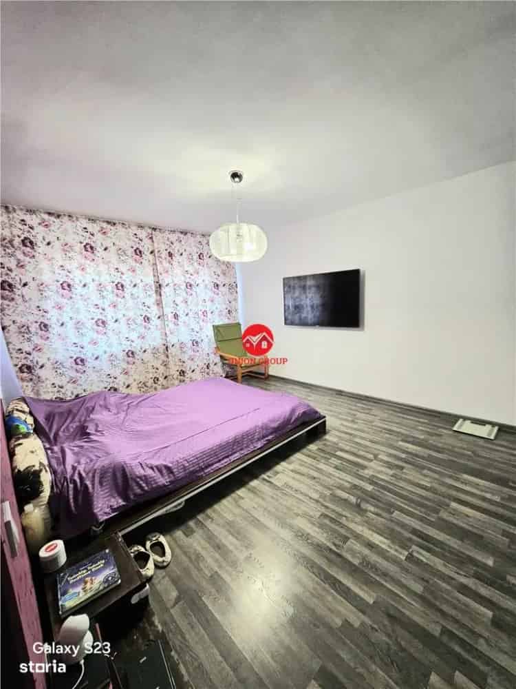 Apartament de vanzare 2 Camere Complet Renovat Zona Inel 2