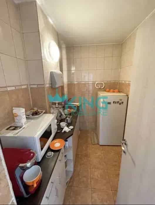Spatiu Comercial 83mp Decebal Birouri 4 Incaperi Renovata