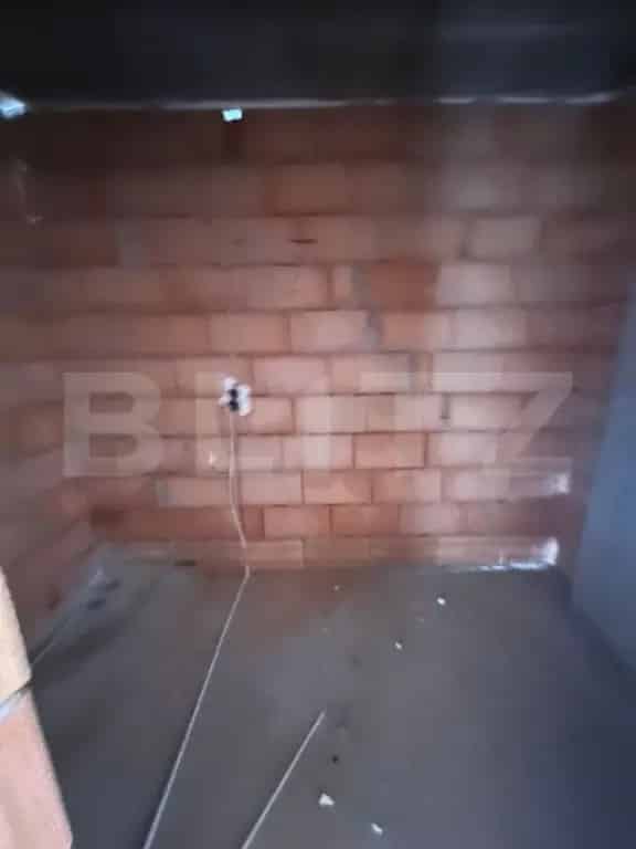 Apartament 2 Camere Zona Vivo Etaj Intermediar 66mp