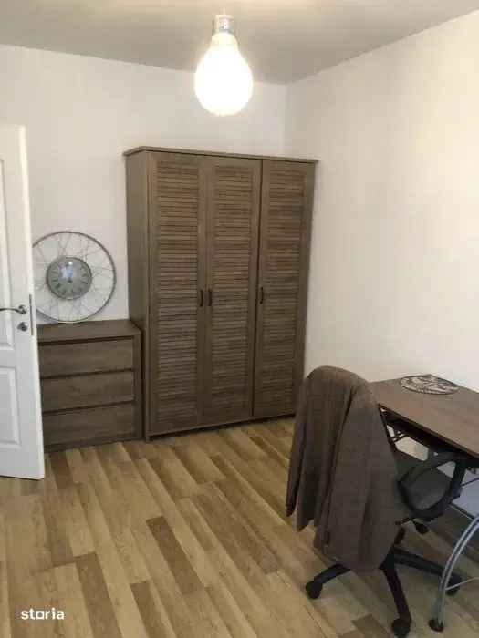 Apartament de vanzare 4 camere in Scala, complet mobilat si utilat