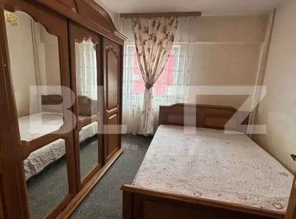 Apartament 4 camere, decomandat, etaj 1, zona Orizont