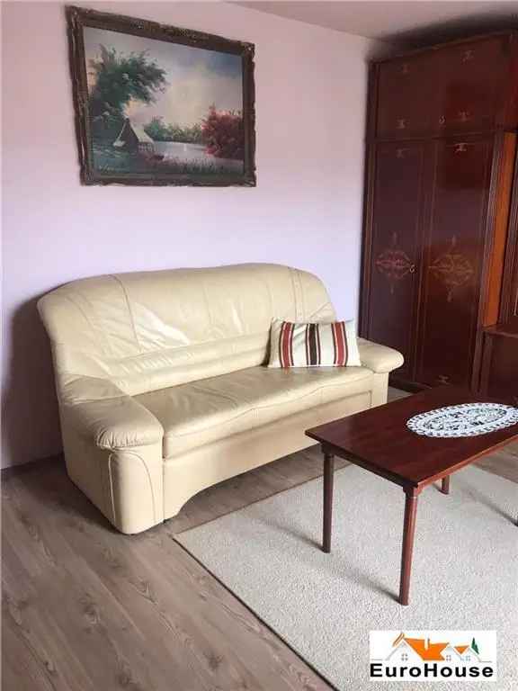 Apartament cu 3 camere de inchiriat in Alba Iulia