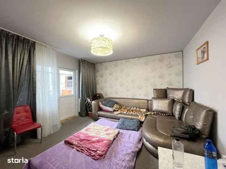 Apartamente de vanzare cu 3 camere in Simion Barnutiu