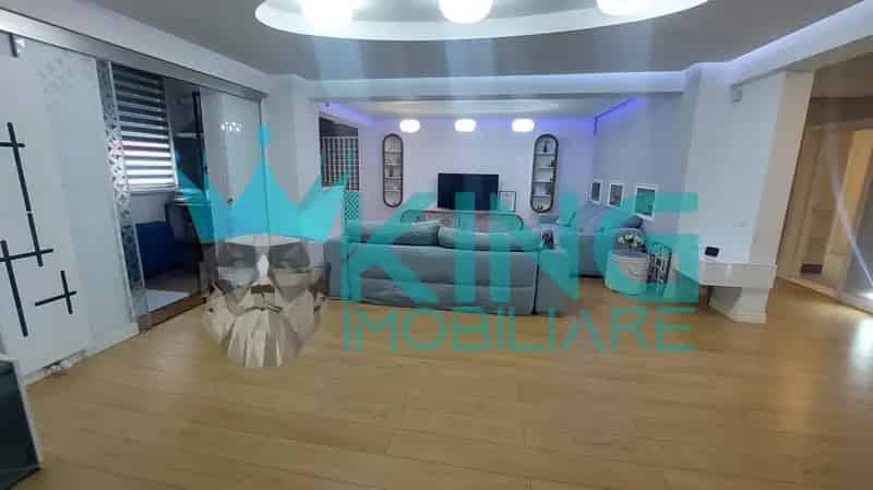 Apartament 4 camere 200mp zona 9 Mai Ploiesti