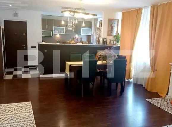 Apartament superb 4 camere modificat la 3 camere, tip C, 90mp, balcon, Cantemir