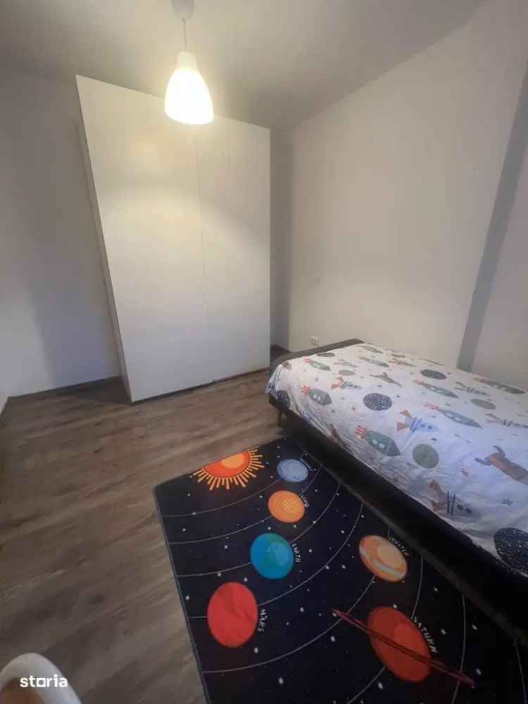 Vanzare apartament 4 camere cu 2 bai si 2 parcari