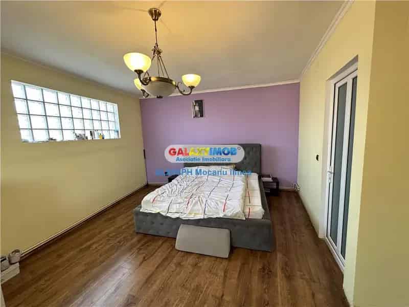 Inchiriere Casa Muncitori Ploiesti Sala Sporturilor 12 Locuri