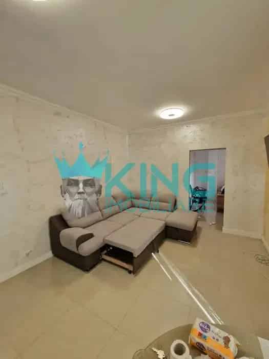 Inchiriere apartamente 2 camere Bucurestii Noi cu parcare si balcon