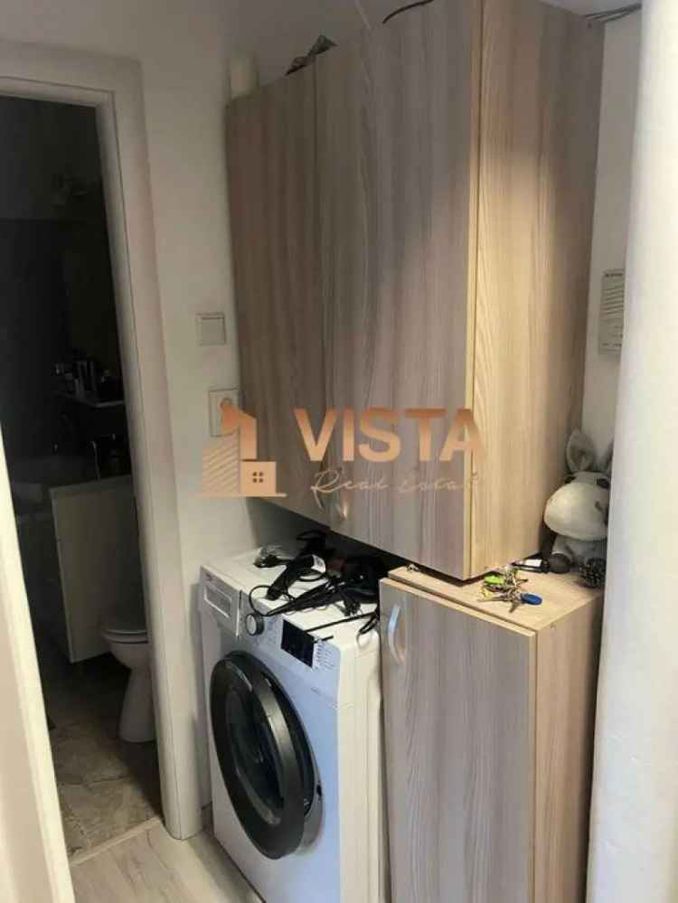 Garsoniera complet renovata, utilata si mobilata in zona Vlahuta, Brasov