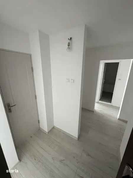 Apartament de vanzare 2 camere Bulevardul 1 Decembrie balcon inchis