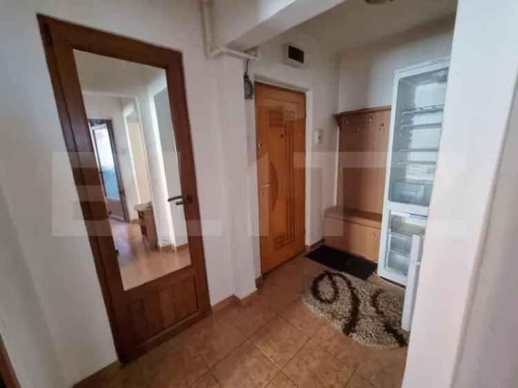 Vânzare apartamente 3 camere, zona Narcisa, complet mobilat