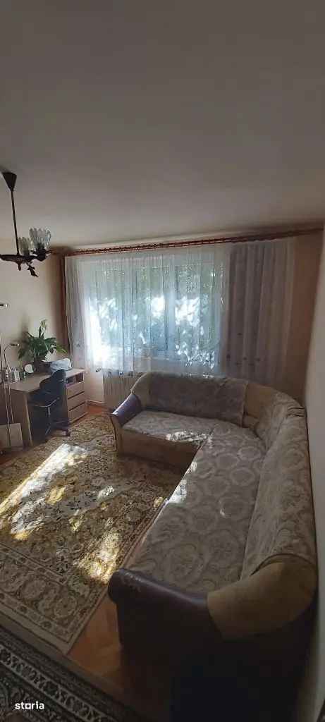 Apartamente de vanzare 2 camere in Oradea cu balcon si loc de parcare