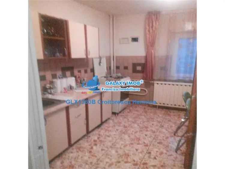 Vanzare apartament 4 camere Sebastian